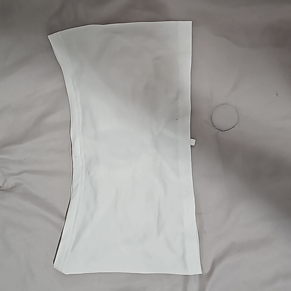 White Top - Picture 4 of 4